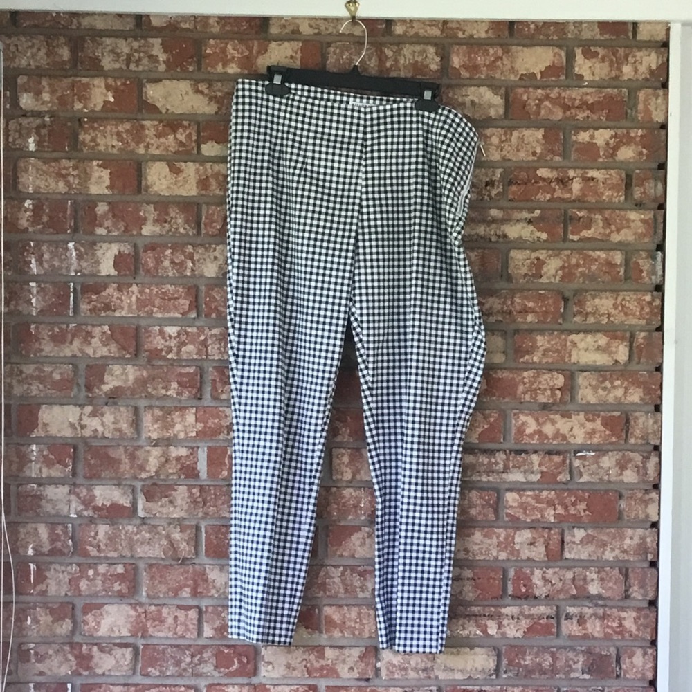 ATELIER Luxe Boutique Pants